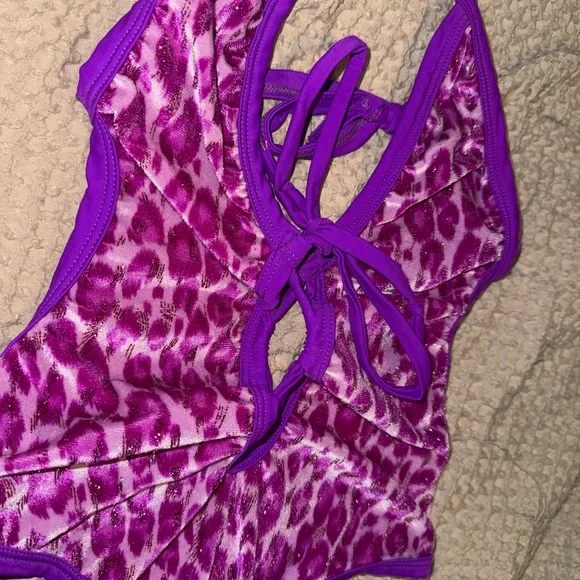 Sparkle cheetah one piece dance wear - Picture 2 of 5